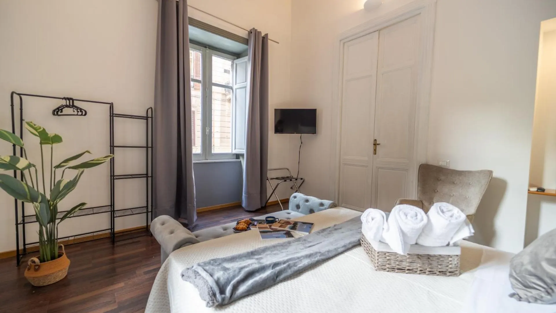 Le Suite Di Alba Палермо
